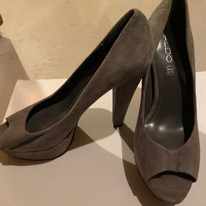 ALDO Genuine Leather Gray Suede Heels size 39